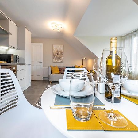 Pass The Keys Luxurious 1Br Apt In Prime Location With Top Amenities Apartment Belfast Bagian luar foto