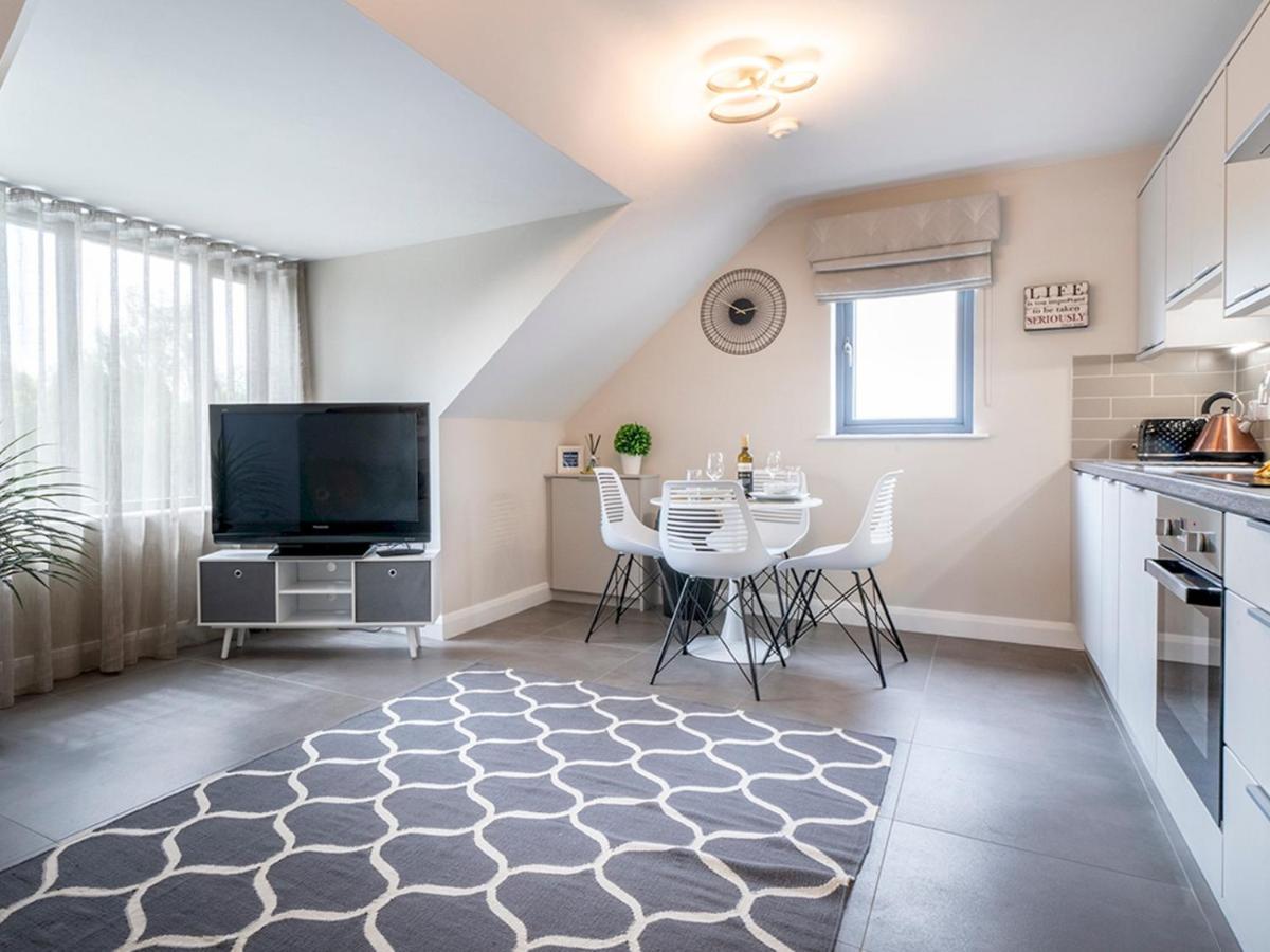 Pass The Keys Luxurious 1Br Apt In Prime Location With Top Amenities Apartment Belfast Bagian luar foto