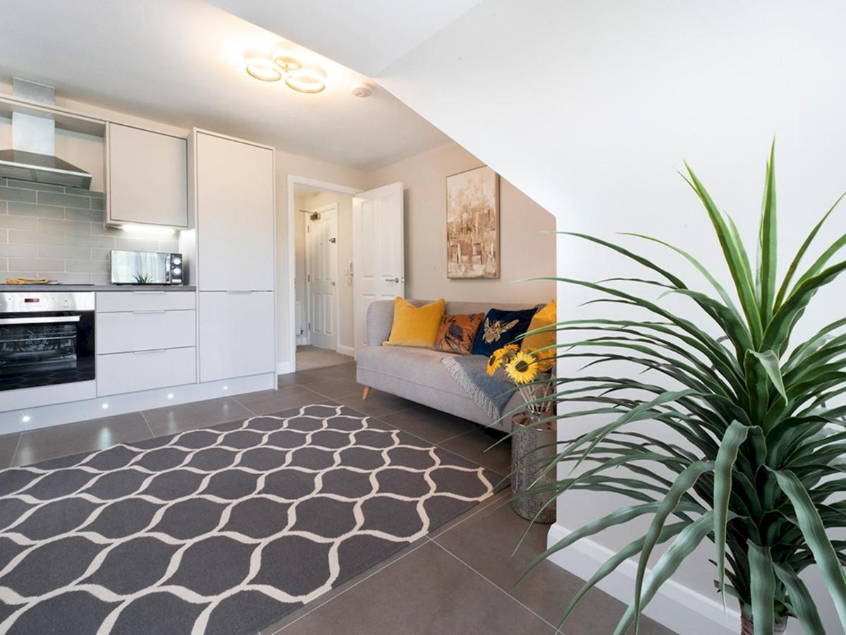 Pass The Keys Luxurious 1Br Apt In Prime Location With Top Amenities Apartment Belfast Bagian luar foto